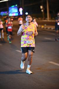 BIB: 25472
                            <button type="button" onclick="openModal(23176938)" class="btn btn-primary btn-sm float-right btn-popup" data-toggle="modal" data-target=".modal-high-quality">
                        <i class="fas fa-shopping-cart"></i> Add to Cart
                    </button>
                                            <button type="button" onclick="isThisMe(23176938, true)" class="btn btn-success btn-sm float-right btn-popup btn-isme hidden" data-toggle="tooltip" data-placement="bottom" title="นี่คือรูปของคุณใช่ไหม คลิกที่นี่เพื่อเอาเข้าอัลบั้ม">
                        <i class="fas fa-plus"></i> Add to album
                    </button>
                    <button type="button" onclick="isThisMe(23176938, false)" class="btn btn-warning btn-sm float-right btn-popup btn-isnotme hidden">
                        <i class="fas fa-ban"></i> Remove from album
                    </button>